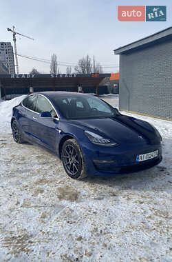 Седан Tesla Model 3 2018 в Харкові