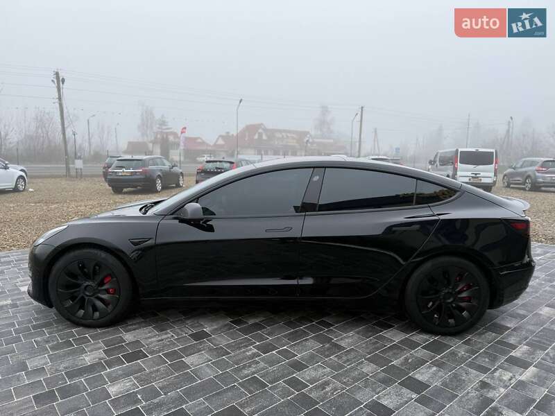 Седан Tesla Model 3 2018 в Коломиї