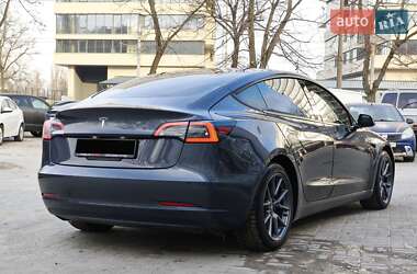 Седан Tesla Model 3 2021 в Днепре