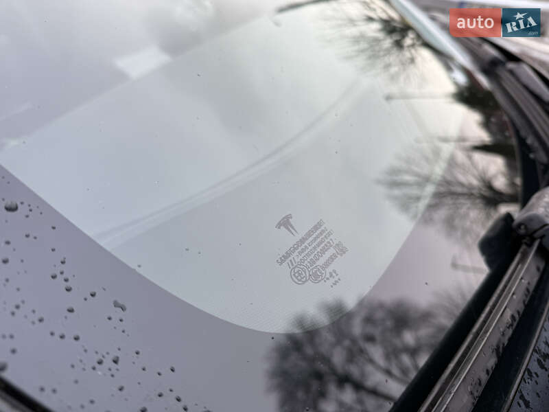 Седан Tesla Model 3 2019 в Черновцах фото 21 Седан Tesla Model 3 2019 в Черновцах