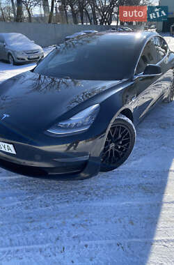 Седан Tesla Model 3 2019 в Харкові