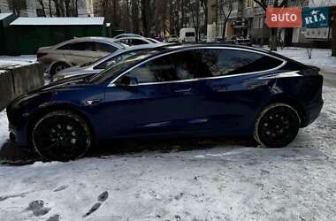 Седан Tesla Model 3 2019 в Одесі