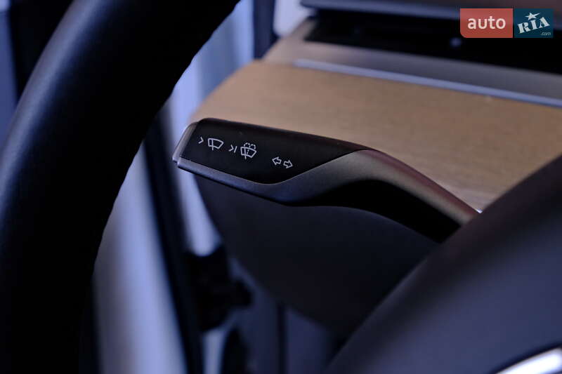 Седан Tesla Model 3 2022 в Одессе