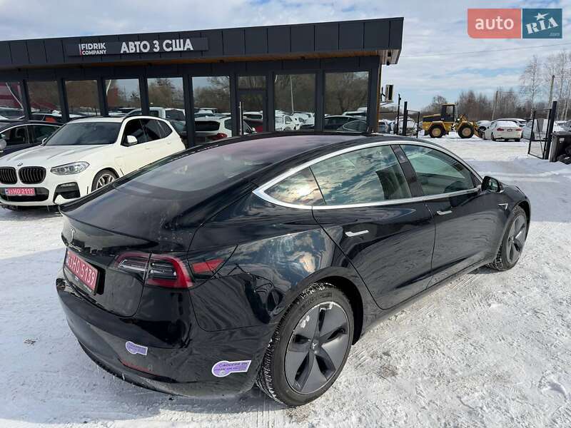 Седан Tesla Model 3 2019 в Луцке фото 3 Седан Tesla Model 3 2019 в Луцке