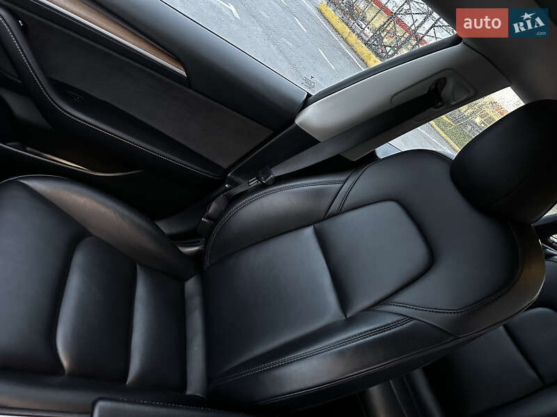 Седан Tesla Model 3 2022 в Ужгороде фото 35 Седан Tesla Model 3 2022 в Ужгороде