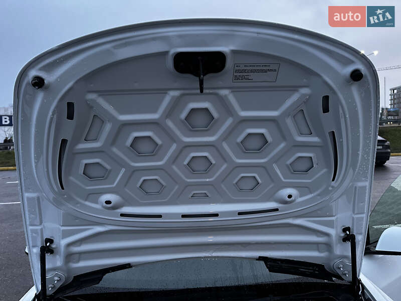 Седан Tesla Model 3 2022 в Ужгороде фото 46 Седан Tesla Model 3 2022 в Ужгороде