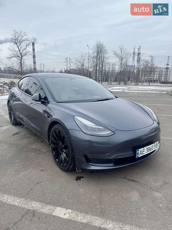 Седан Tesla Model 3 2022 в Дніпрі фото Седан Tesla Model 3 2022 в Дніпрі