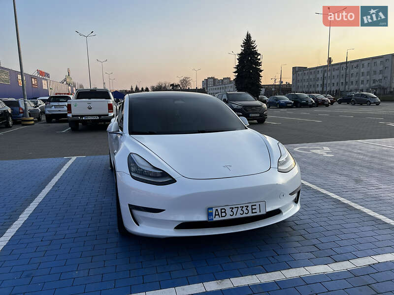 Tesla Model 3 2019 Tesla Model 3 2019