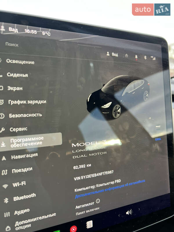 Седан Tesla Model 3 2022 в Львові