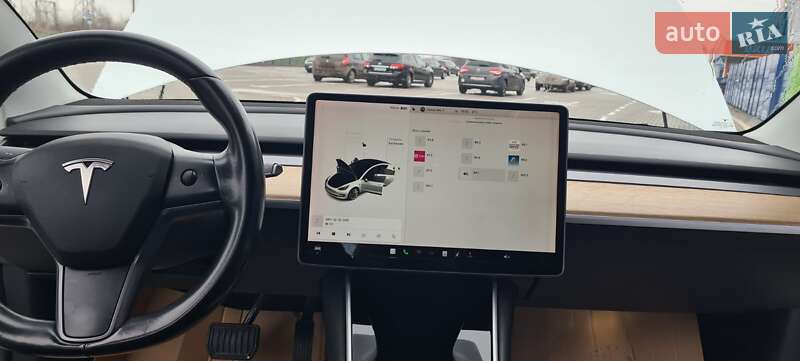 Седан Tesla Model 3 2017 в Нововолынске фото 7 Седан Tesla Model 3 2017 в Нововолынске