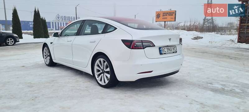 Седан Tesla Model 3 2017 в Нововолынске фото 18 Седан Tesla Model 3 2017 в Нововолынске