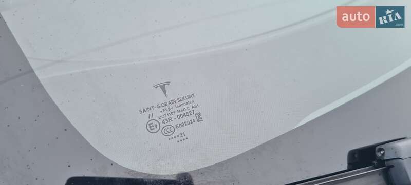 Седан Tesla Model 3 2017 в Нововолынске фото 23 Седан Tesla Model 3 2017 в Нововолынске