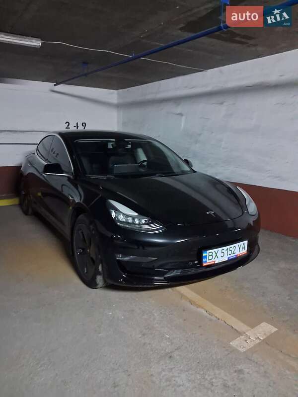 Седан Tesla Model 3 2019 в Одесі фото 3 Седан Tesla Model 3 2019 в Одесі