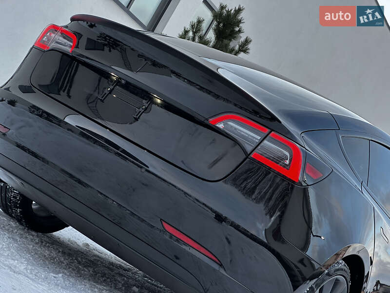 Седан Tesla Model 3 2019 в Луцке фото 23 Седан Tesla Model 3 2019 в Луцке