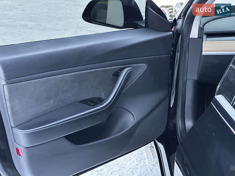 Седан Tesla Model 3 2019 в Луцке фото 52 Седан Tesla Model 3 2019 в Луцке