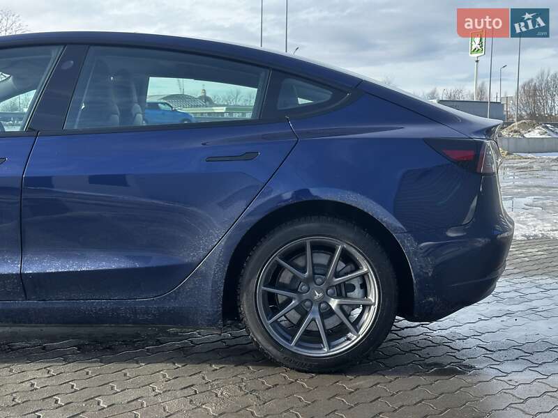 Седан Tesla Model 3 2022 в Львові фото 9 Седан Tesla Model 3 2022 в Львові
