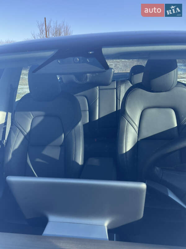 Седан Tesla Model 3 2023 в Благовещенском фото 32 Седан Tesla Model 3 2023 в Благовещенском