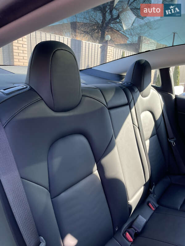 Седан Tesla Model 3 2023 в Благовещенском фото 45 Седан Tesla Model 3 2023 в Благовещенском