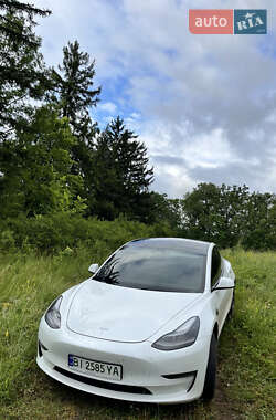 Седан Tesla Model 3 2021 в Харкові