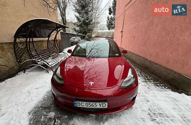 Седан Tesla Model 3 2018 в Львове
