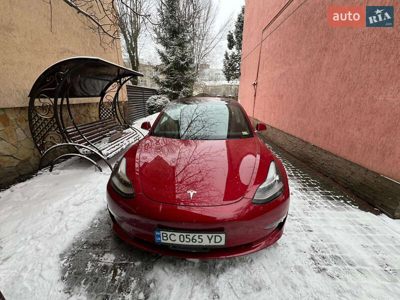 Седан Tesla Model 3 2018 в Львові фото 8 Седан Tesla Model 3 2018 в Львові