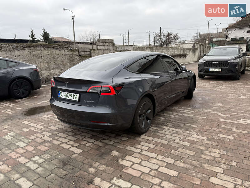 Седан Tesla Model 3 2022 в Дніпрі