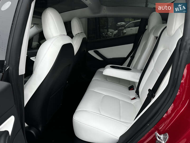 Седан Tesla Model 3 2020 в Львове фото 10 Седан Tesla Model 3 2020 в Львове