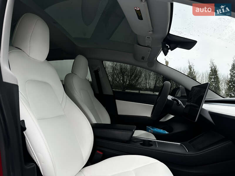 Седан Tesla Model 3 2020 в Львове фото 15 Седан Tesla Model 3 2020 в Львове