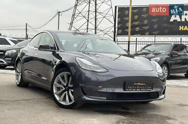 Седан Tesla Model 3 2018 в Харькове