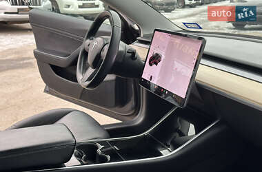 Седан Tesla Model 3 2018 в Харькове