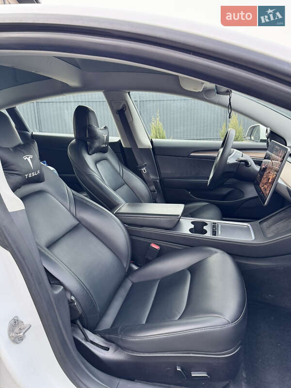 Седан Tesla Model 3 2021 в Ужгороді фото 12 Седан Tesla Model 3 2021 в Ужгороді