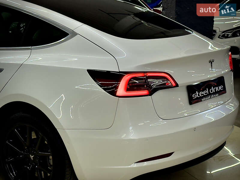 Седан Tesla Model 3 2020 в Николаеве фото 19 Седан Tesla Model 3 2020 в Николаеве