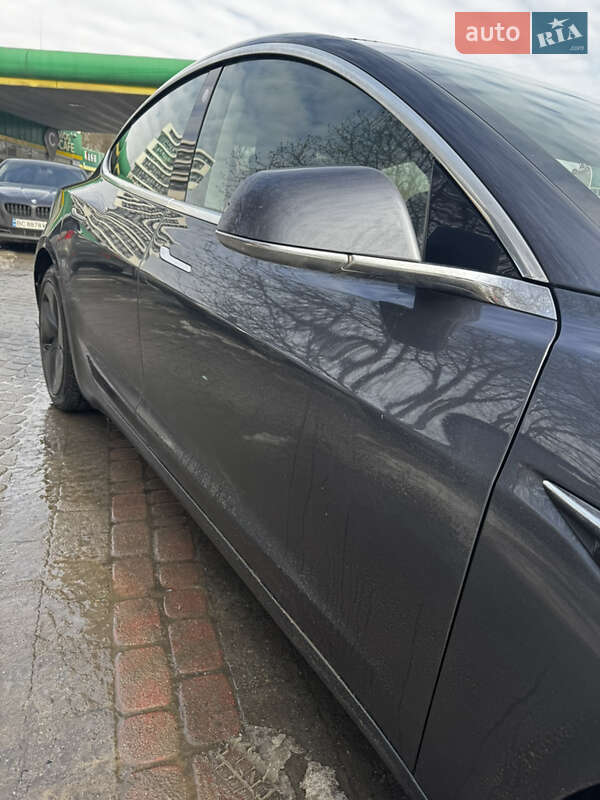 Седан Tesla Model 3 2019 в Львові фото 4 Седан Tesla Model 3 2019 в Львові
