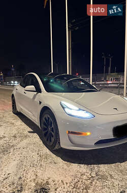 Седан Tesla Model 3 2021 в Одессе