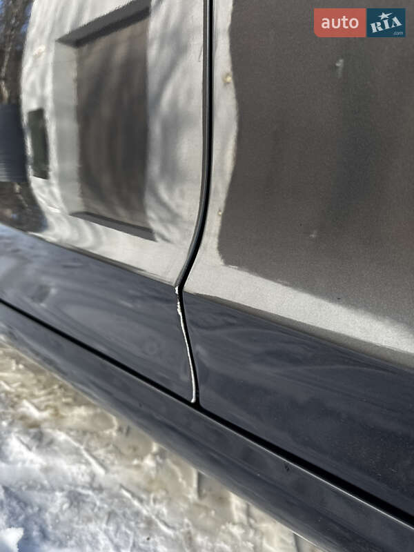 Седан Tesla Model 3 2022 в Киеве