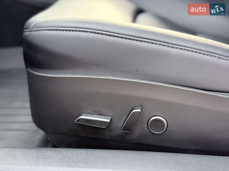 Седан Tesla Model 3 2023 в Стрые фото 32 Седан Tesla Model 3 2023 в Стрые