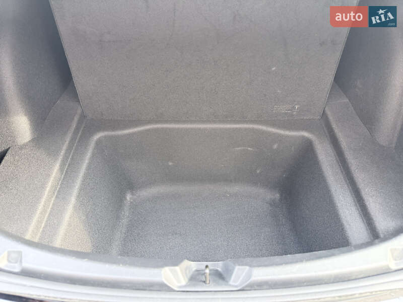 Седан Tesla Model 3 2023 в Стрые фото 51 Седан Tesla Model 3 2023 в Стрые