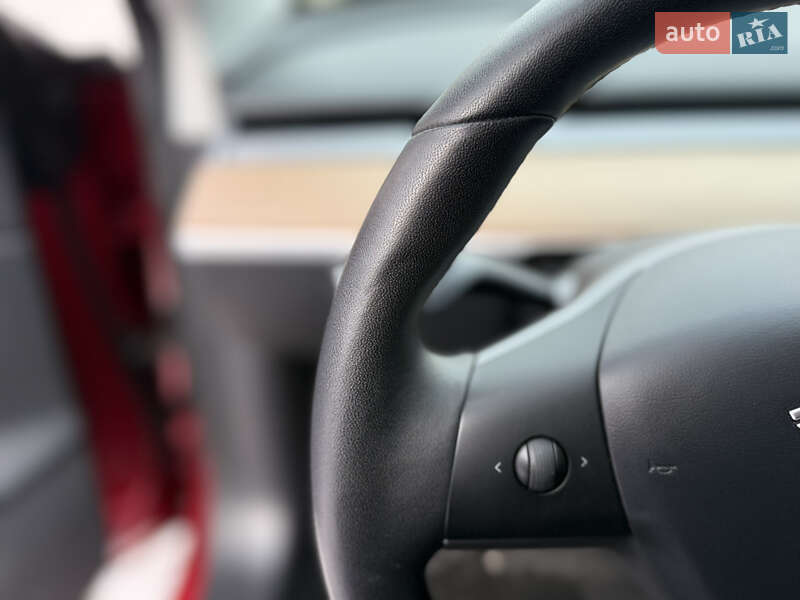 Седан Tesla Model 3 2020 в Києві фото 45 Седан Tesla Model 3 2020 в Києві