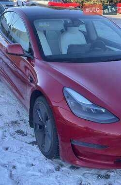 Седан Tesla Model 3 2023 в Львове