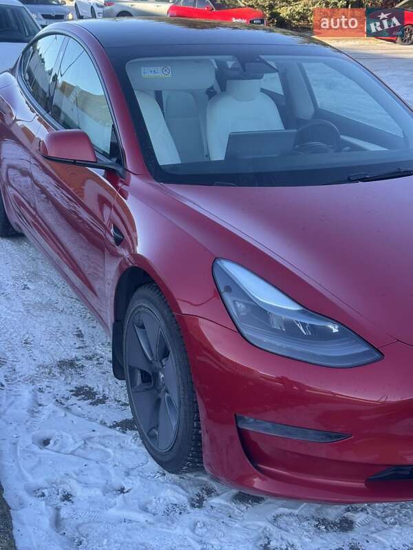 Седан Tesla Model 3 2023 в Львові фото Седан Tesla Model 3 2023 в Львові
