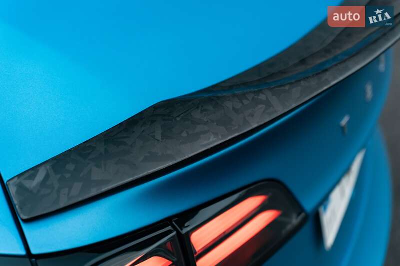 Седан Tesla Model 3 2018 в Киеве