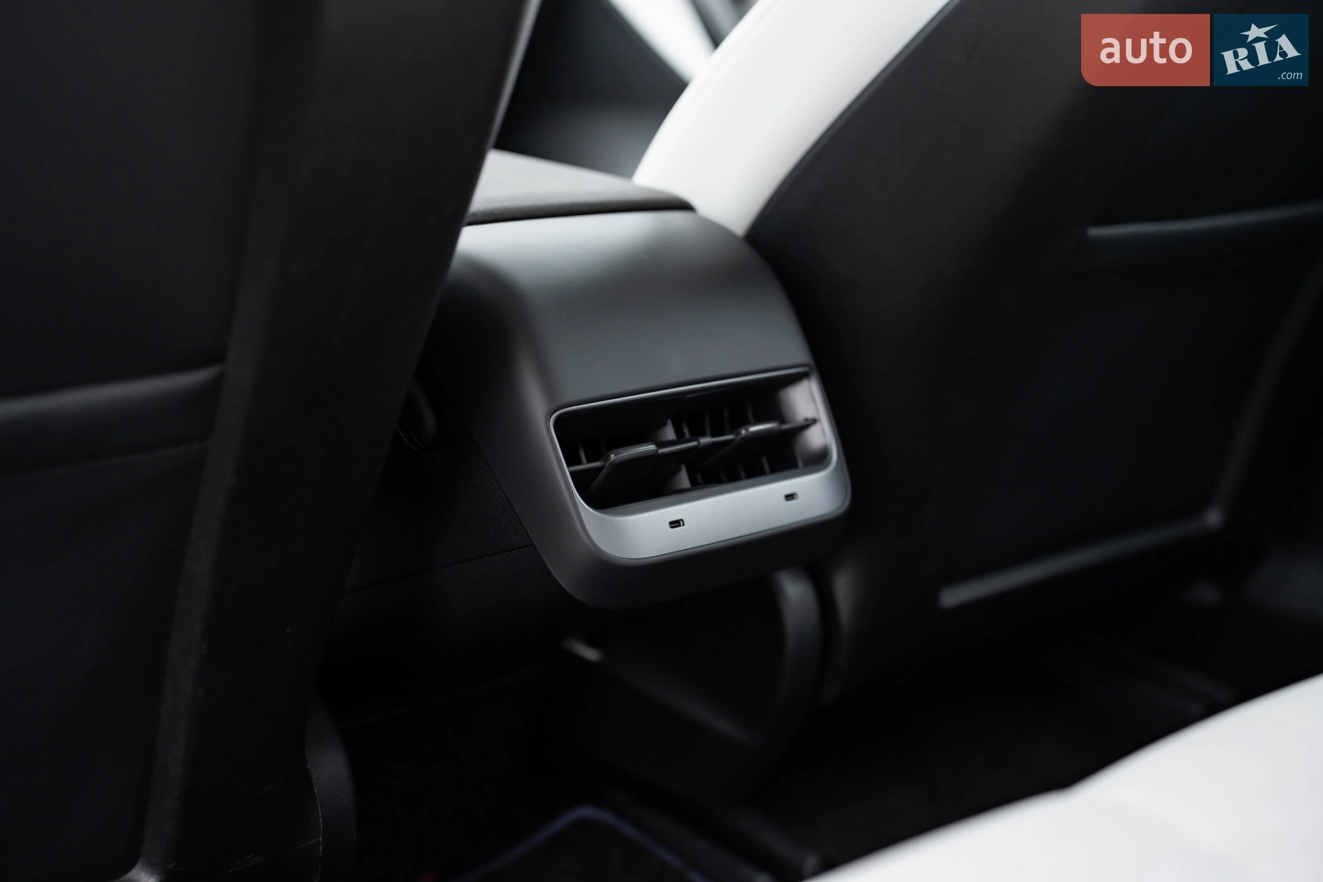 2018 Tesla Model 3 - мініатюра 71