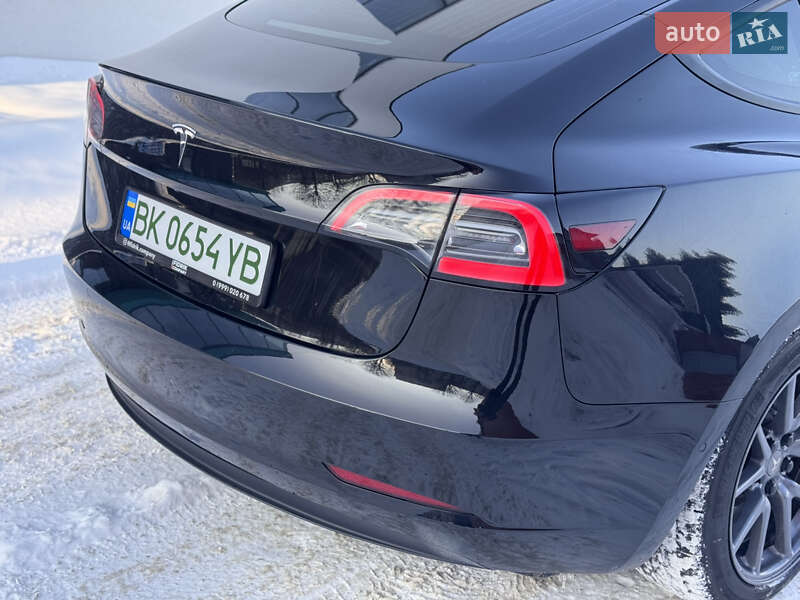 Седан Tesla Model 3 2019 в Ровно фото 48 Седан Tesla Model 3 2019 в Ровно