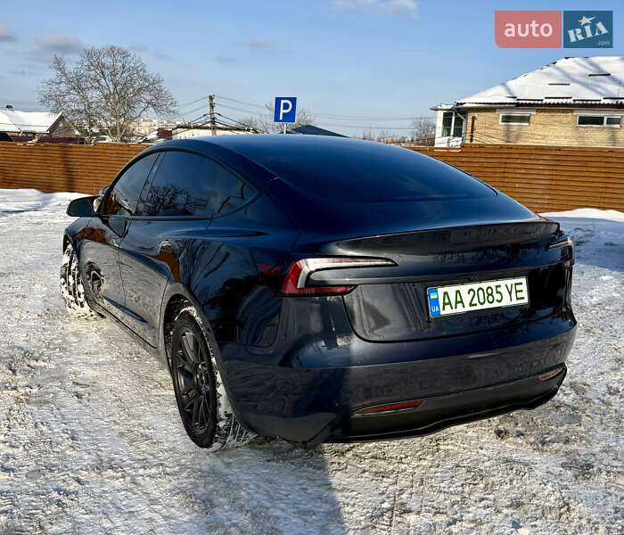 Седан Tesla Model 3 2024 в Киеве фото 5 Седан Tesla Model 3 2024 в Киеве
