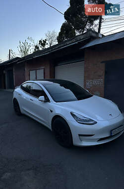 Седан Tesla Model 3 2019 в Виннице