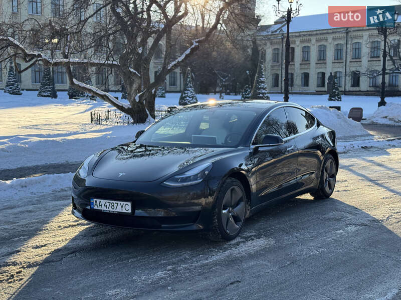 2019 Tesla Model-3, VIN 5YJ3E7EB5KF368938:plate — фото 1 (autoria)