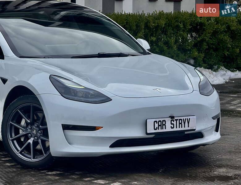 Седан Tesla Model 3 2023 в Стрию фото 19 Седан Tesla Model 3 2023 в Стрию