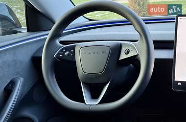 Седан Tesla Model 3 2024 в Стрые