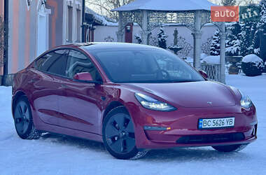 Седан Tesla Model 3 2023 в Стрые