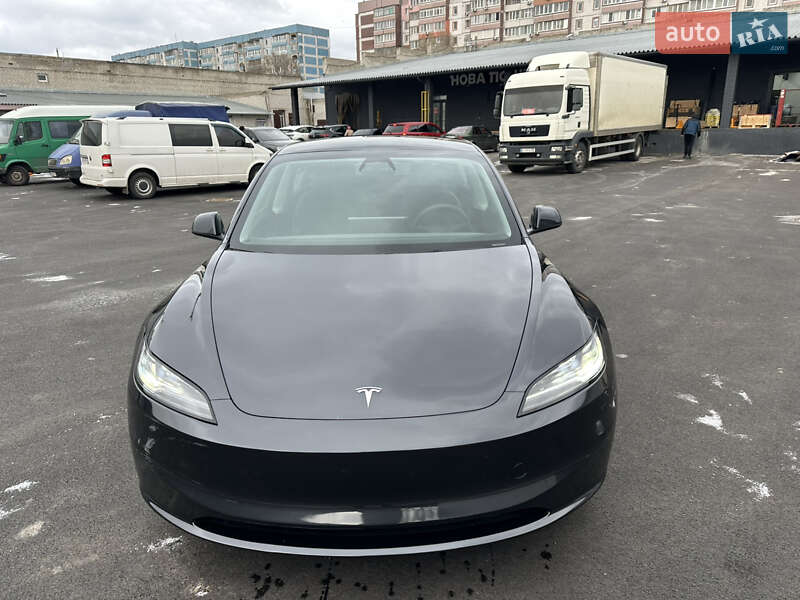 Седан Tesla Model 3 2024 в Дніпрі фото 2 Седан Tesla Model 3 2024 в Дніпрі
